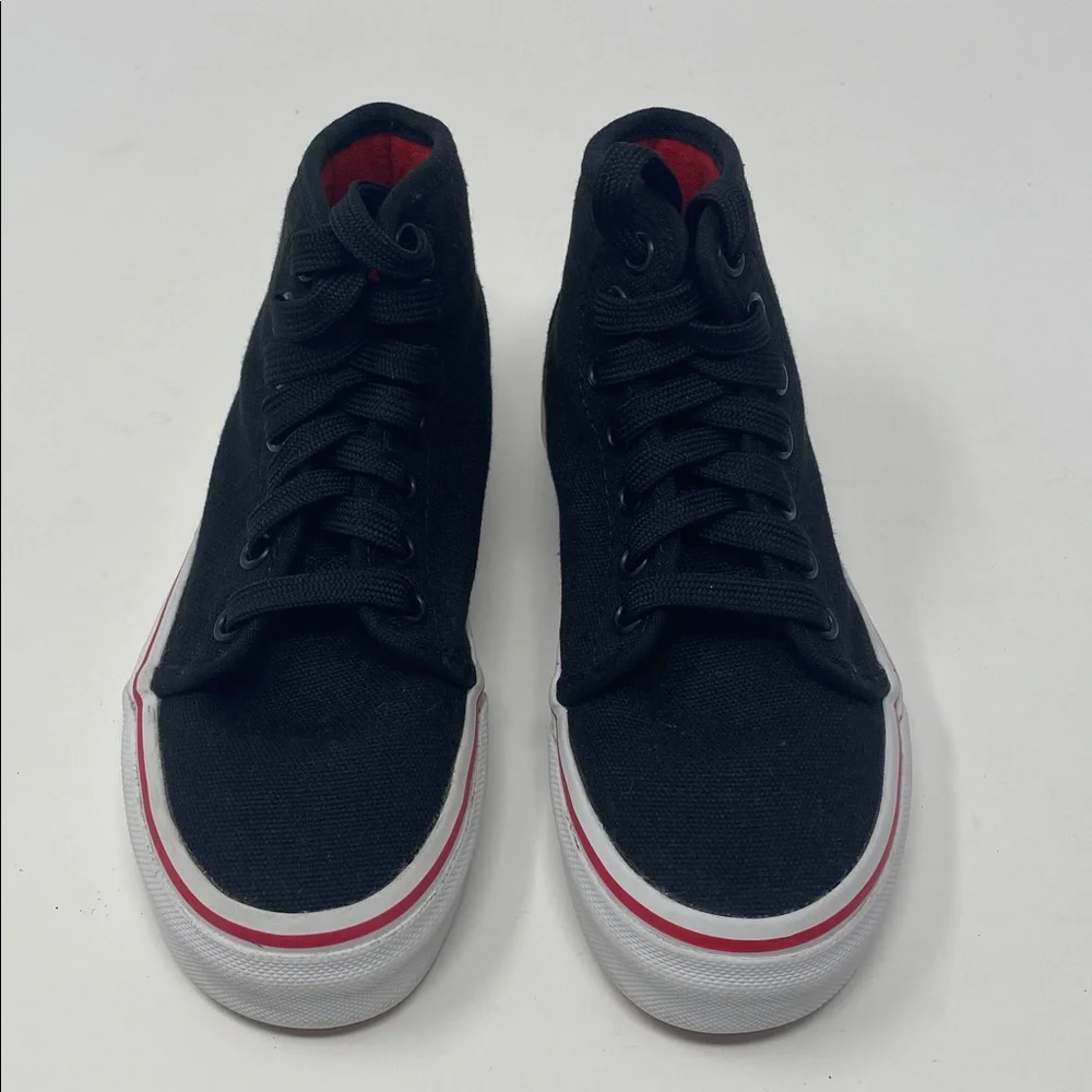Kids Vans Black and Red Canvas High-Tops Skateboard shoes size Y 10.5